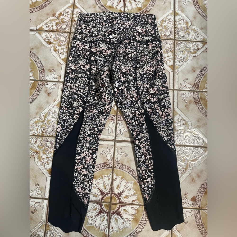 Lululemon Leggings Bundle Set 🍋 - Picture 5 of 9